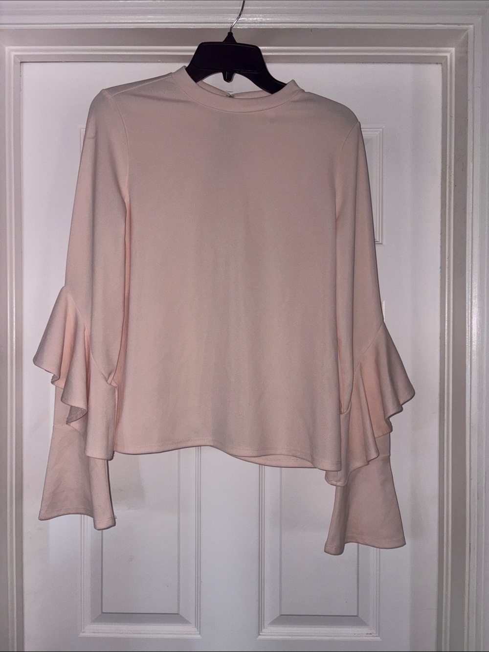 🍀 Anthropologie Leith pink ruffled blouse